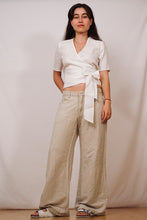 Lade das Bild in den Galerie-Viewer, Wickelbluse