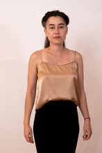 Lade das Bild in den Galerie-Viewer, Seidentop