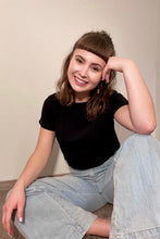 Lade das Bild in den Galerie-Viewer, T-Shirt